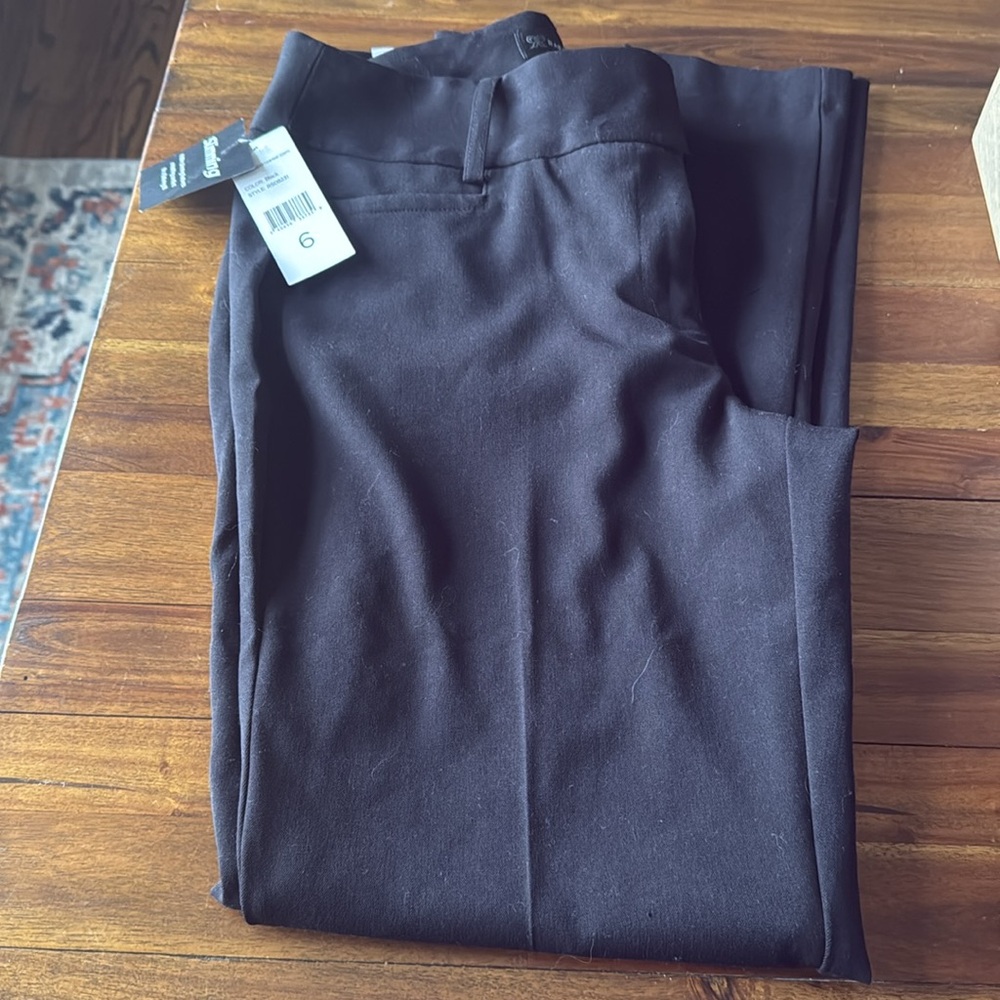 NWT BLACK Slimming Dress Pants Boot Cut - SIZE 6 R